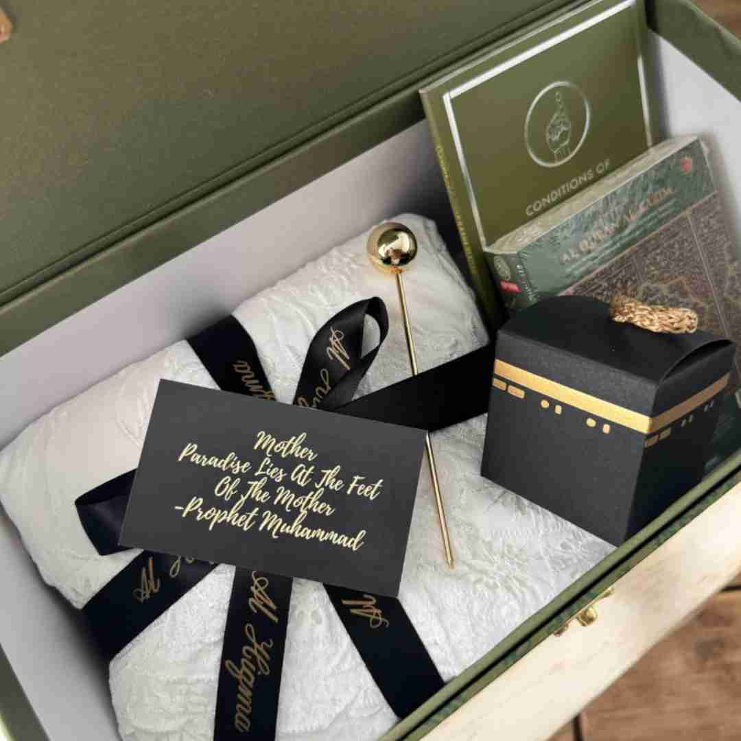 YA UMMI GIFTSETS