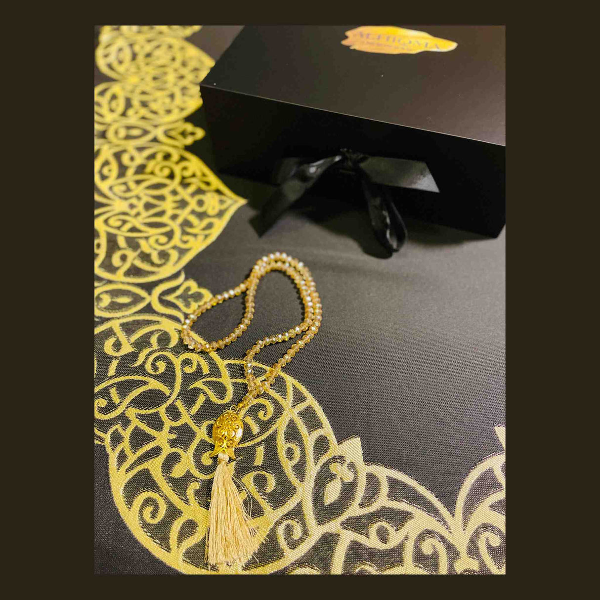 AL HIQMA PRAYER MAT BLACK GOLD ROYAL