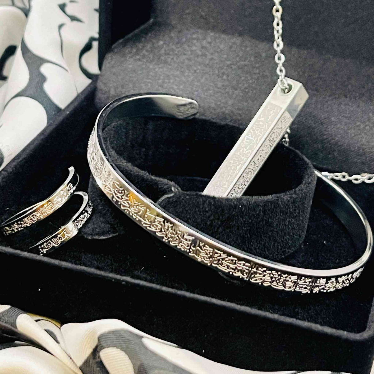 Stainless Steel Silver Ayatul Qursi Jewellery