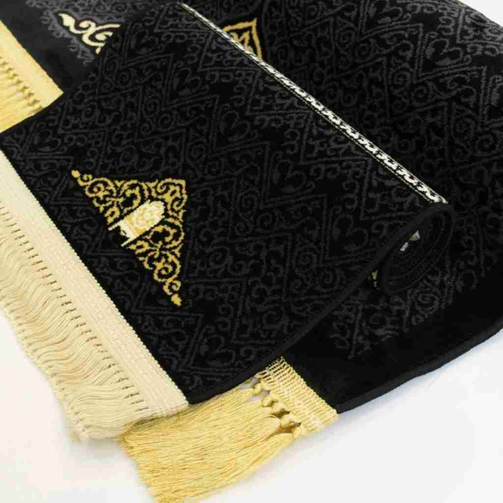 PRAYER MATS MEDINA