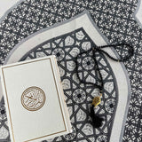 GIFTSETS ROYAL SEJADAH WHITE MONOCHROME