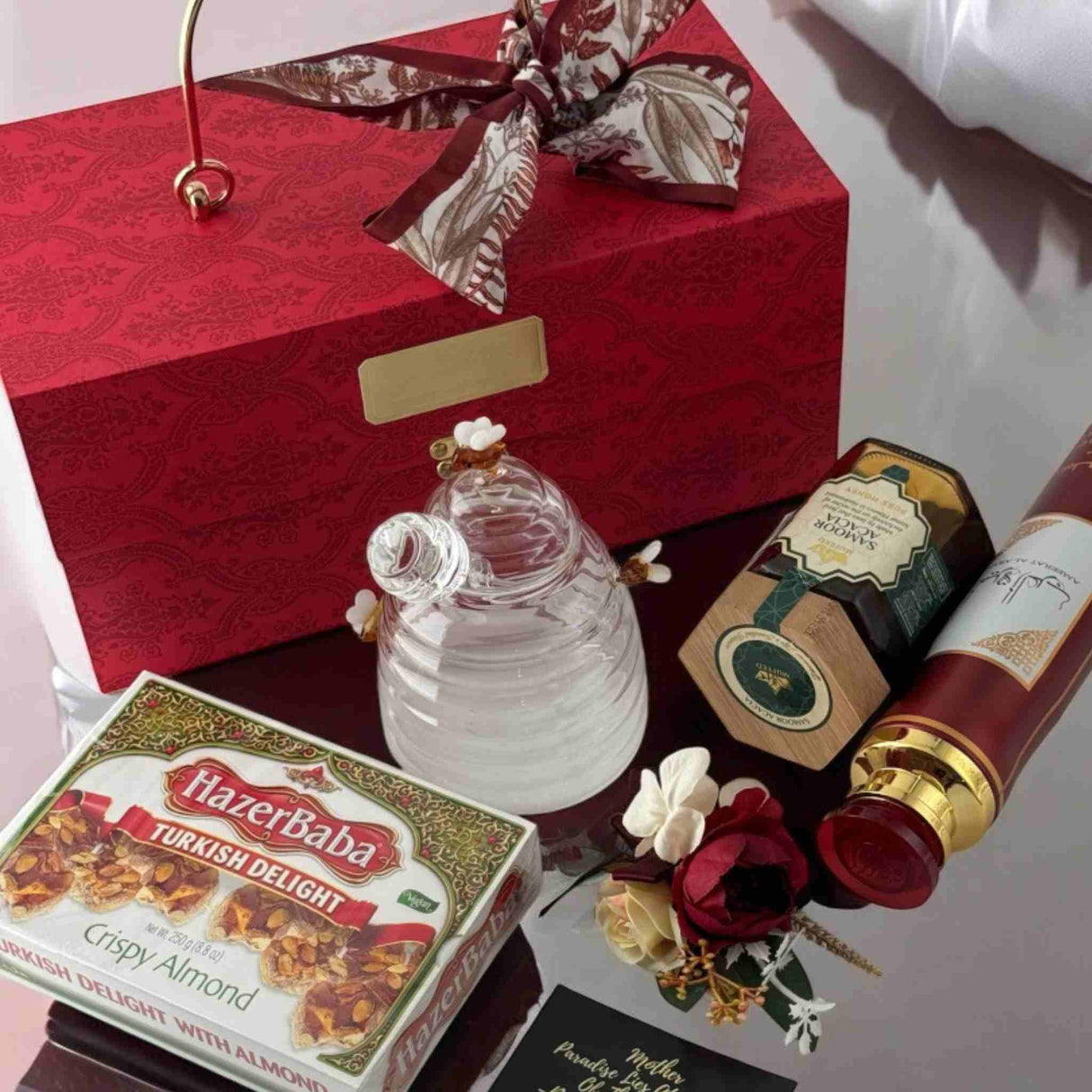 BEE LOVED MAMA GIFT