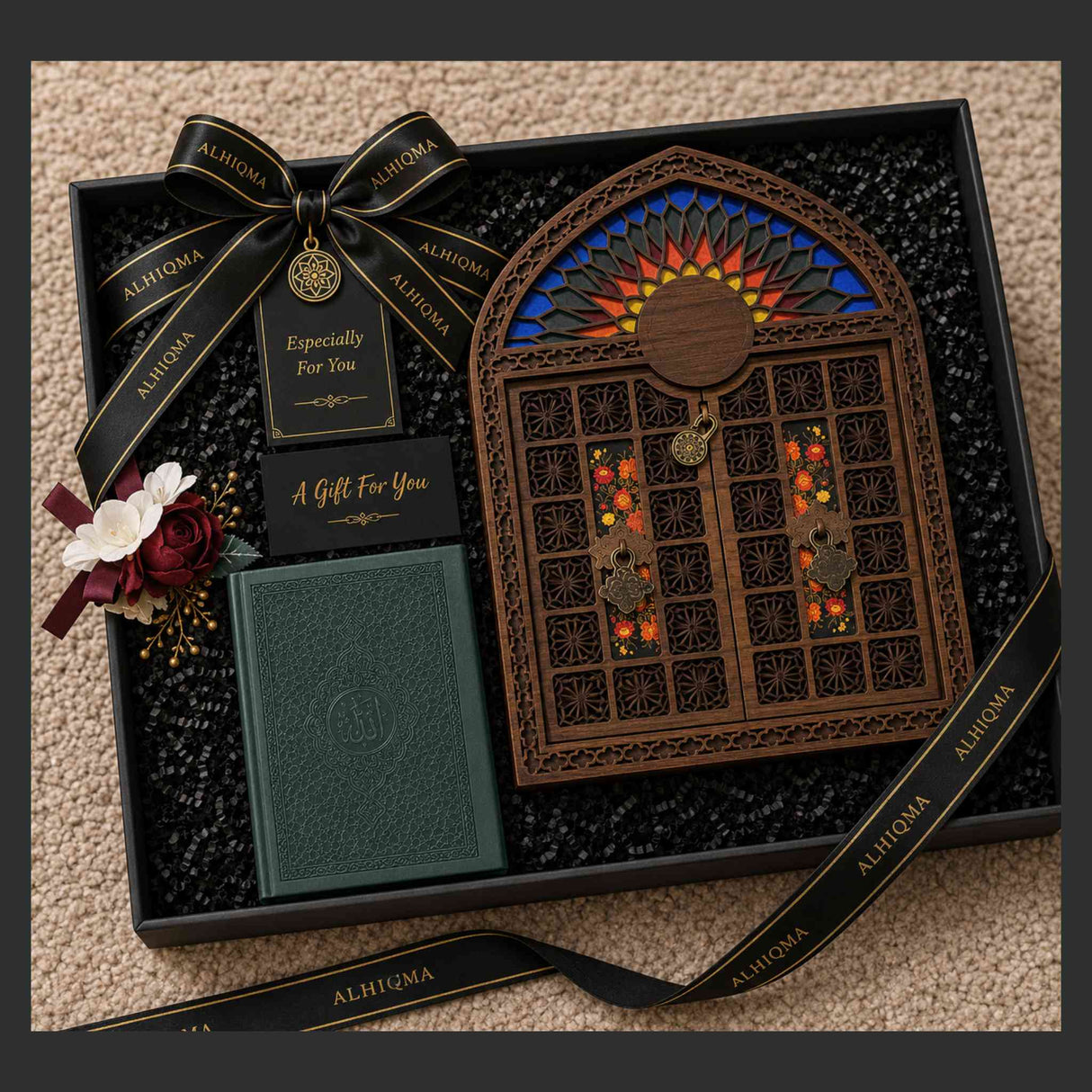 Al Hiqma gift set for mum with vintage wooden box and Quran