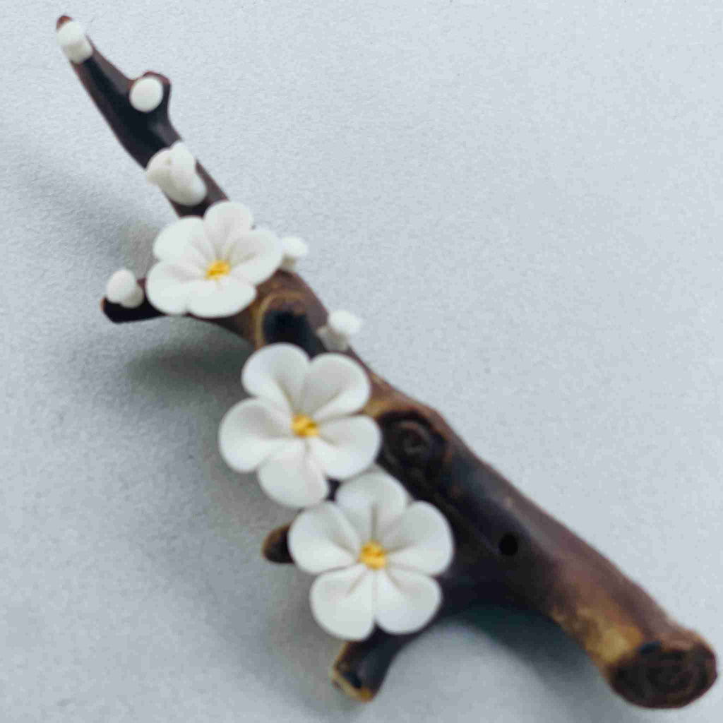 WHITE INCENSE HOLDER