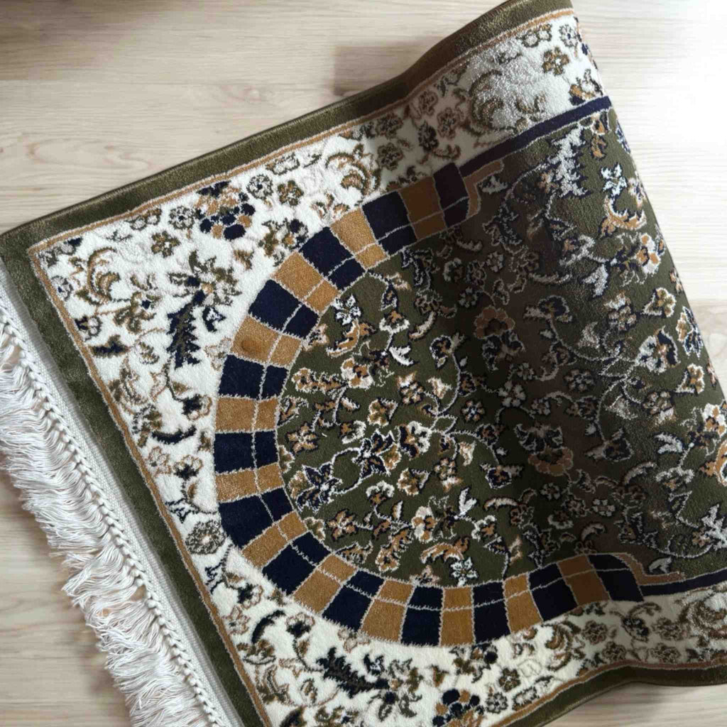 RAWDHA PRAYER MAT